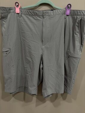 Izod Golf Light Gray Performance Shorts